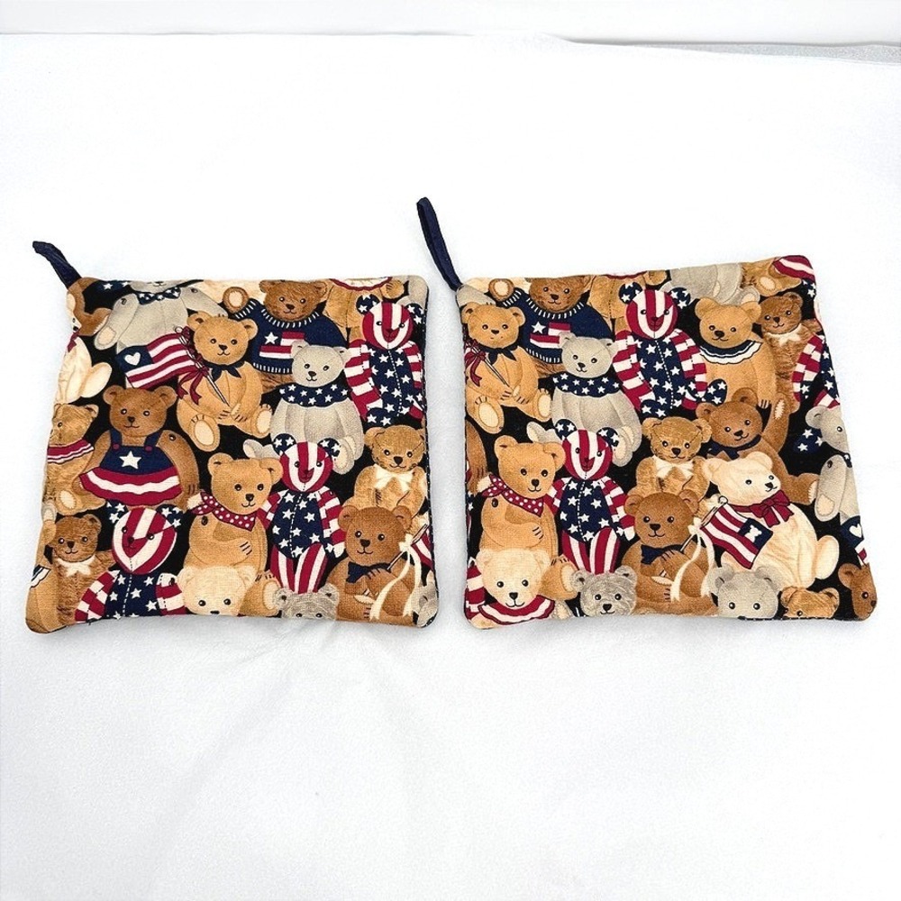 Potholders Patriotic Teddy Bear Americana Quilted Hot Pad Set of 2 NWOT Handmade